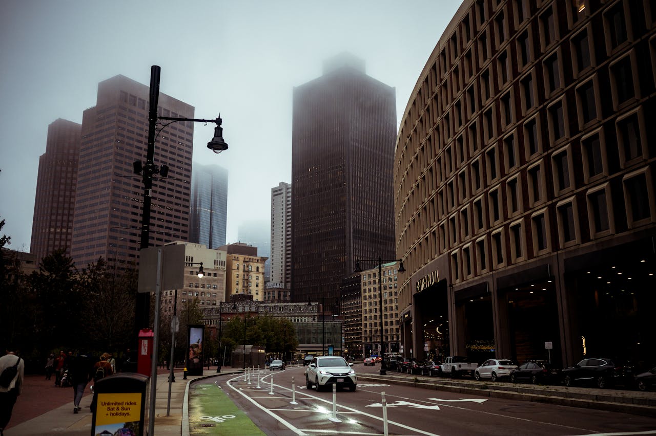 City of Boston, fog. Image by Pexels 