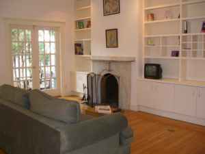 CAMBRIDGE - HARVARD SQUARE - 2 BEDROOM -  1.5  BATHROOM - $4000  -  Available Now