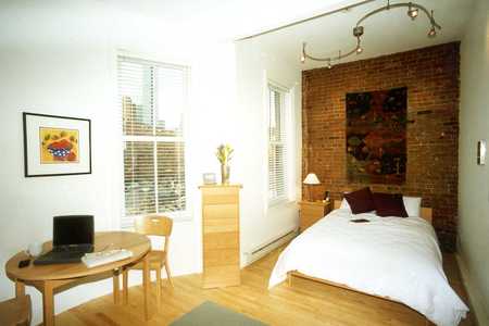 BOSTON - BACK BAY -  -  0.00  BATHROOM - $0 - NO FEE  -
