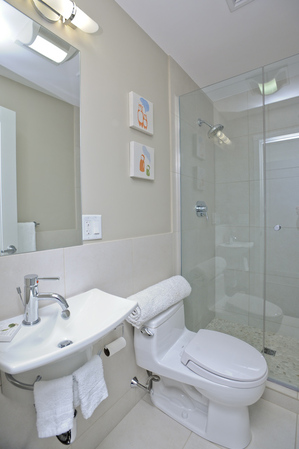 BOSTON - BACK BAY -  -  0.00  BATHROOM - $0 - NO FEE  -