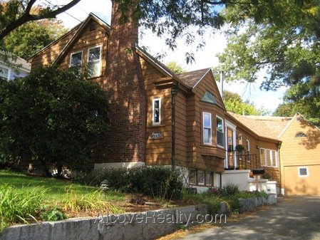 ARLINGTON, MA, 02476