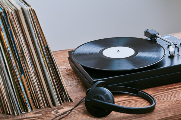 Record player and records