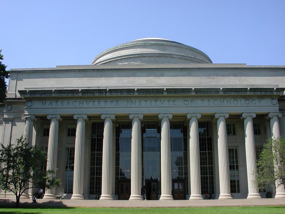 Massachusetts Institute of Technology - MIT