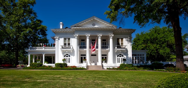 Greek Revival style house