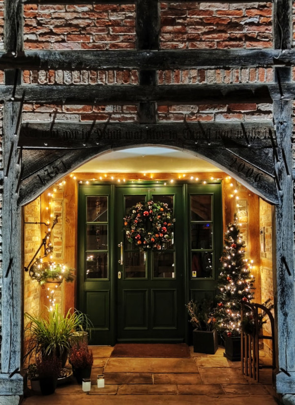 holiday decor house