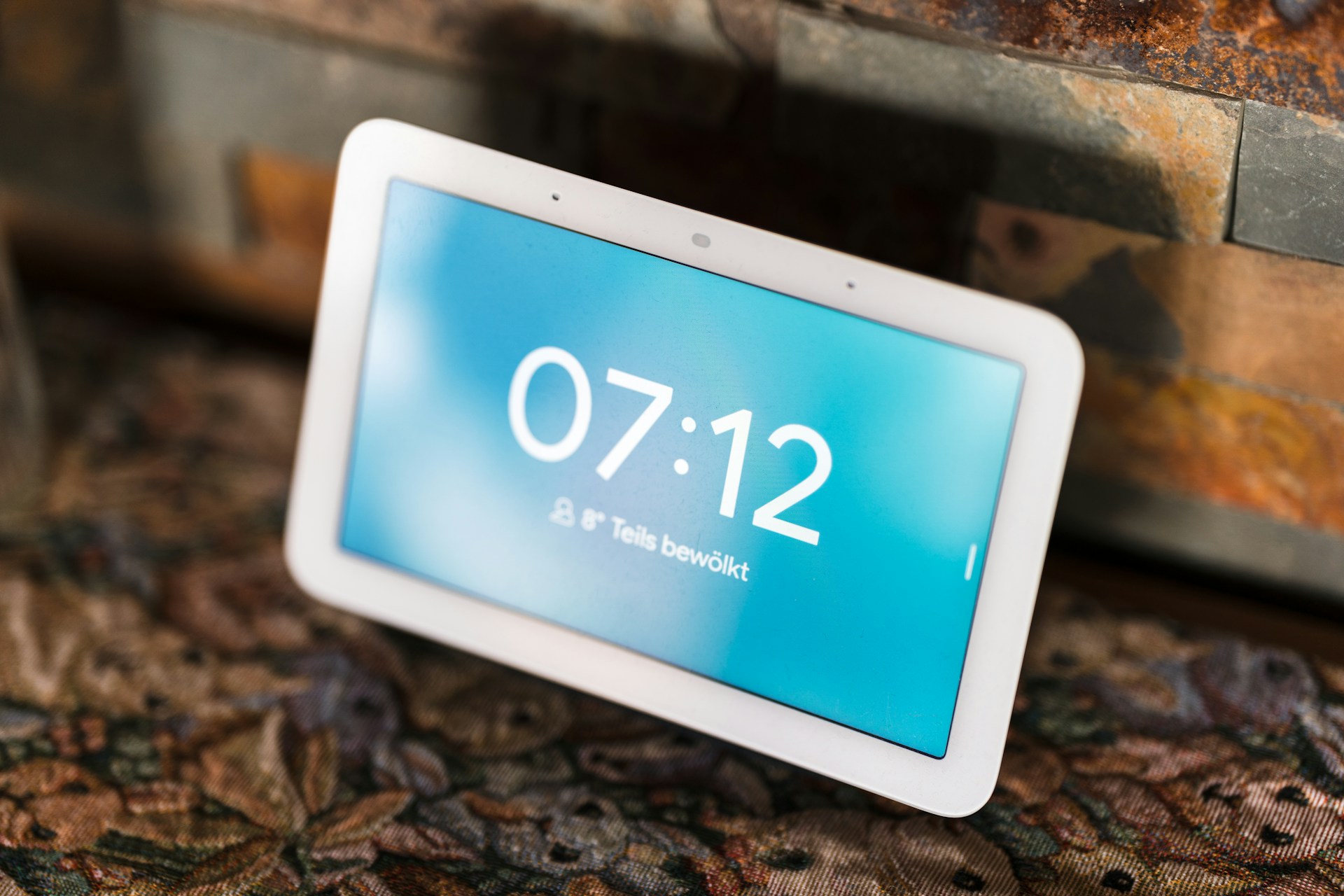 Google nest hub. Image by Unsplash