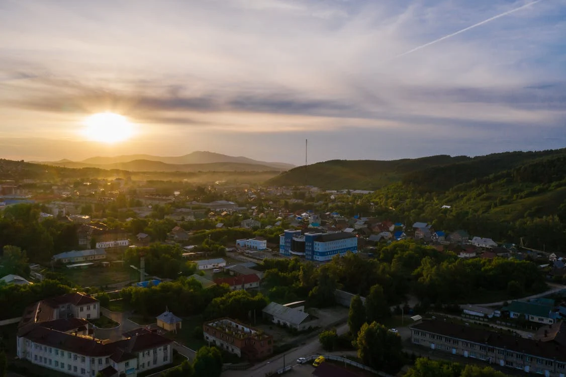 city, sunrise