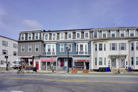 425-429 Somerville Avenue, SOMERVILLE - Near Porter