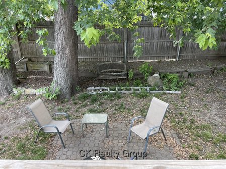 Modern 3BR/1.5BA Apt. on Gilbert Street - Avail. 8/1