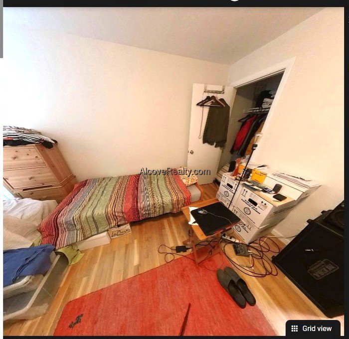 3 Bedroom Apartment for Rent in Somerville - Davis Square, MA