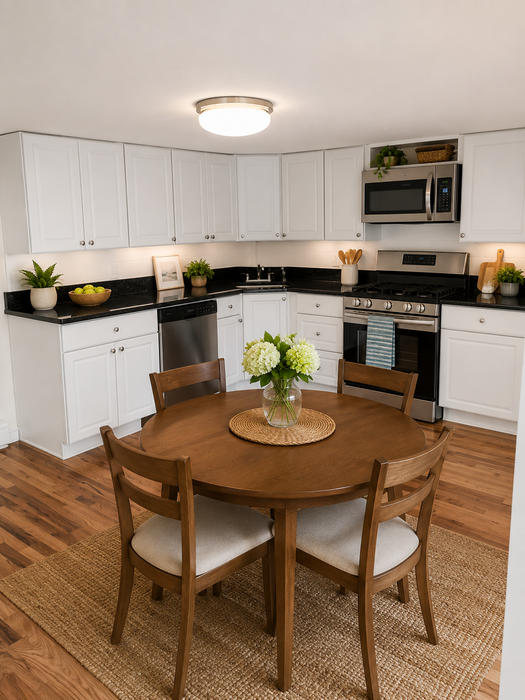 Spacious 2 Bedroom Unit ~ LR ~ EIK ~ Kendall/Inman Square Location