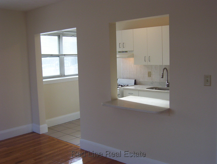 391 Broadway, SOMERVILLE - WINTER HILL