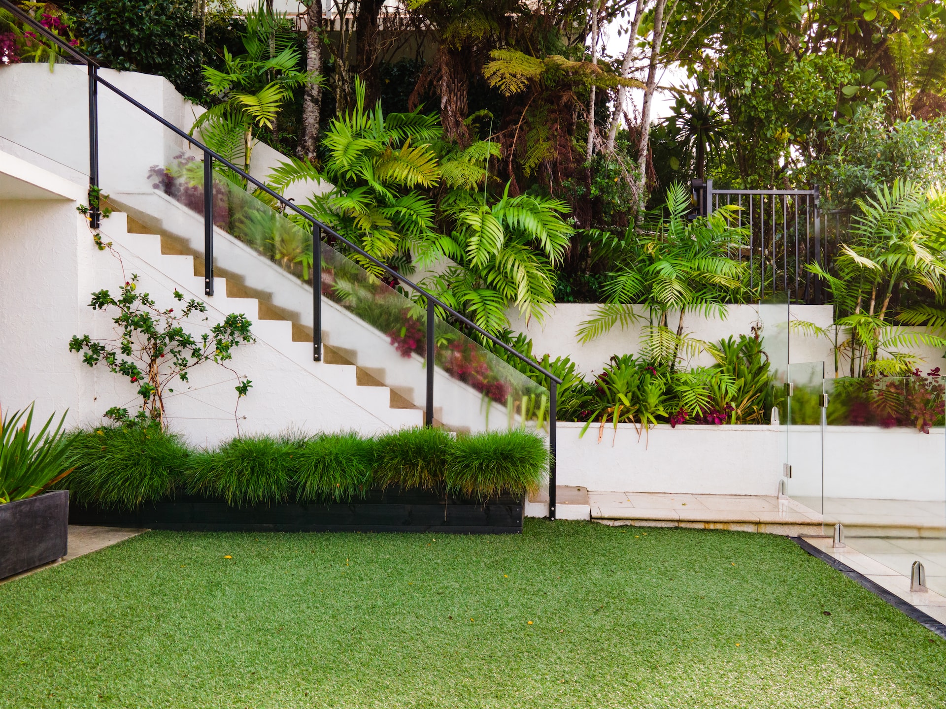 artificial grass, plants, house