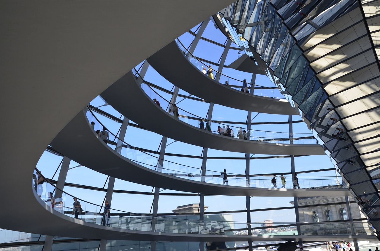 Modern building architecture. Image by Pixabay